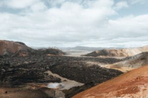 Interieurtrends-hoe-vulkanische-landschappen-verwacht-te-zien-in-design-pexels_17827631